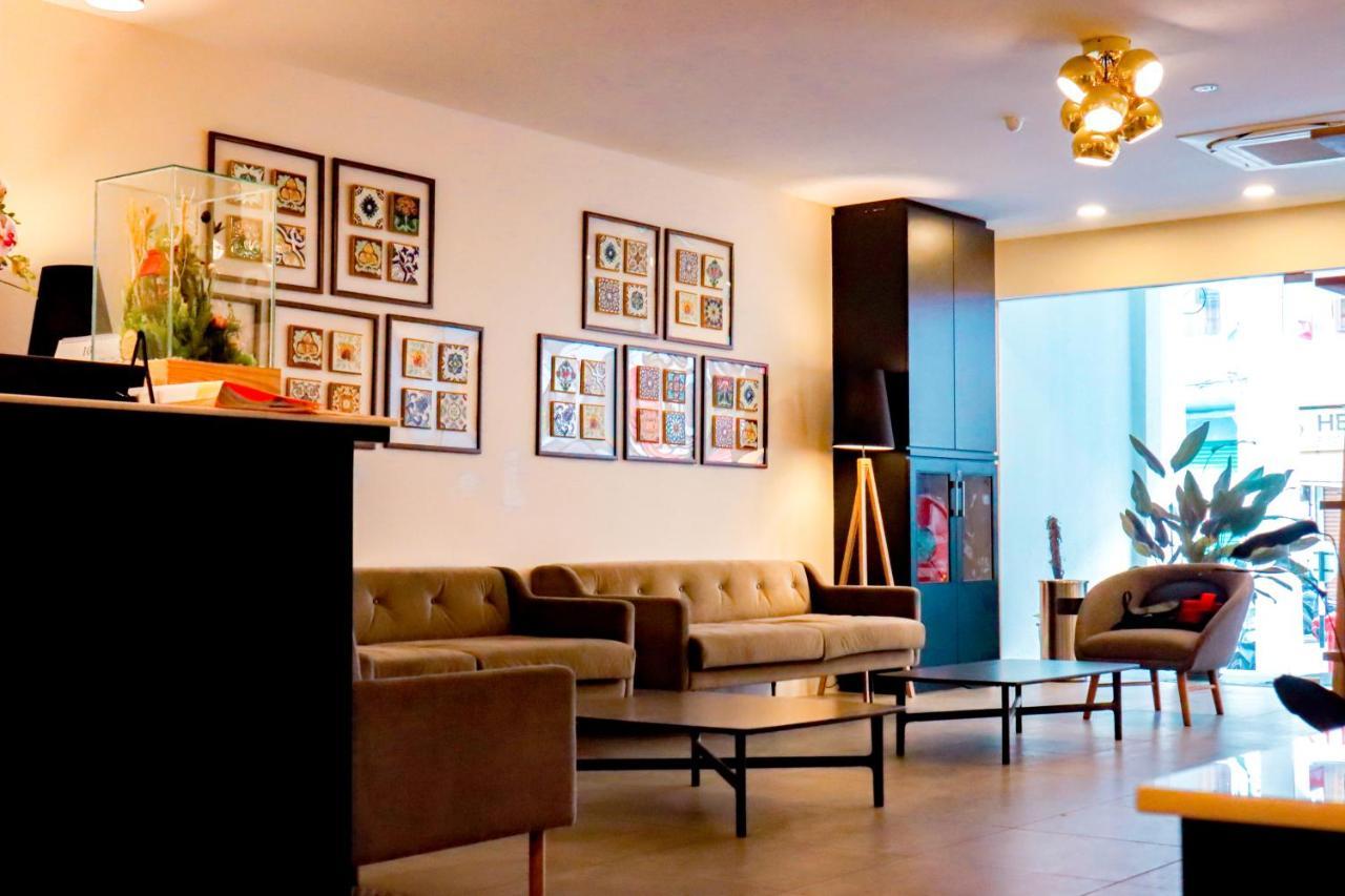 Bishop Hotel George Town Extérieur photo
