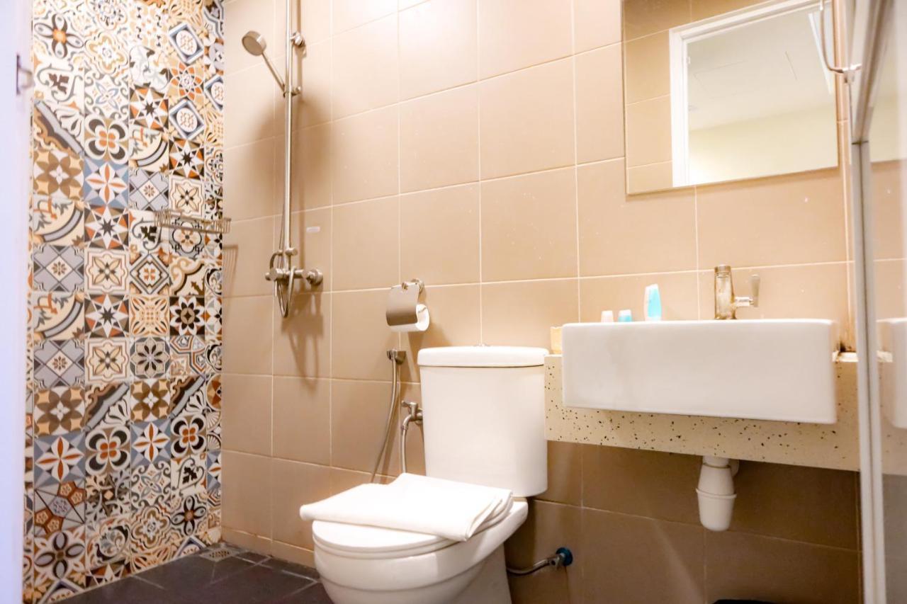 Bishop Hotel George Town Extérieur photo