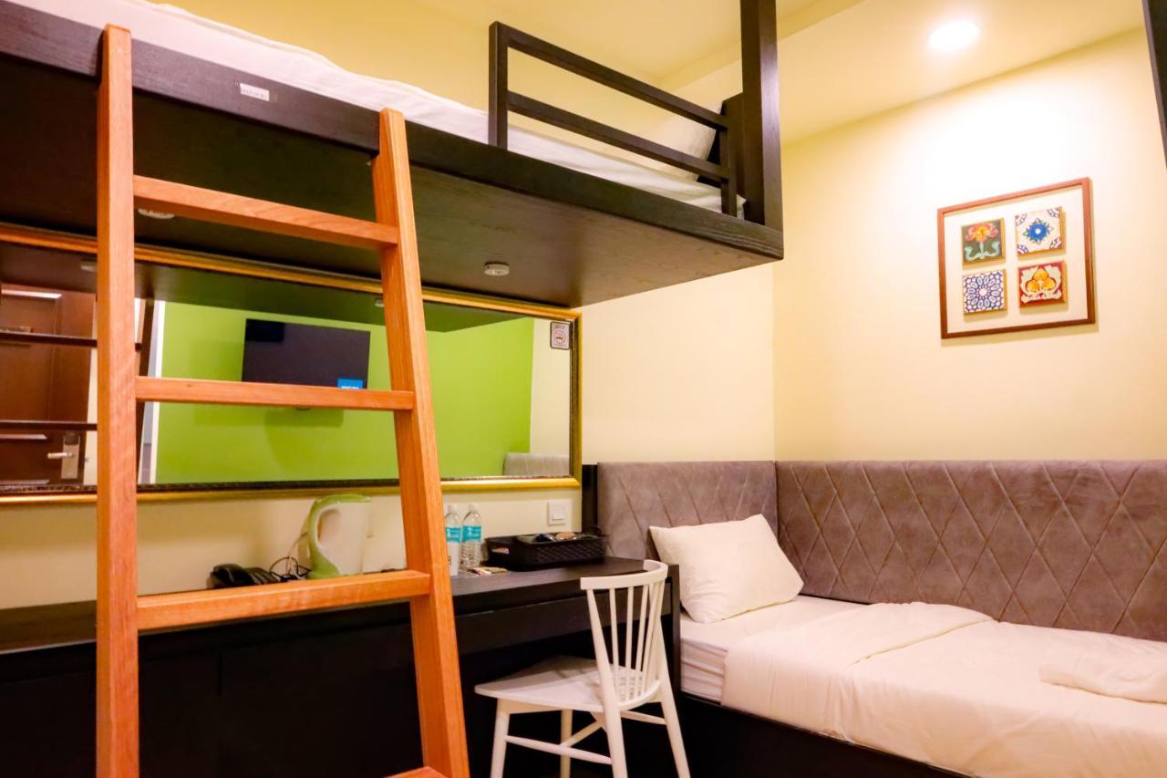 Bishop Hotel George Town Extérieur photo