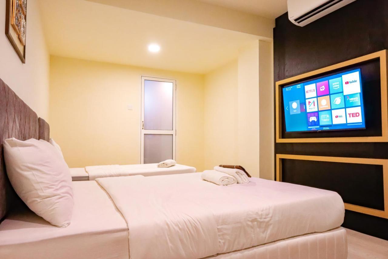 Bishop Hotel George Town Extérieur photo