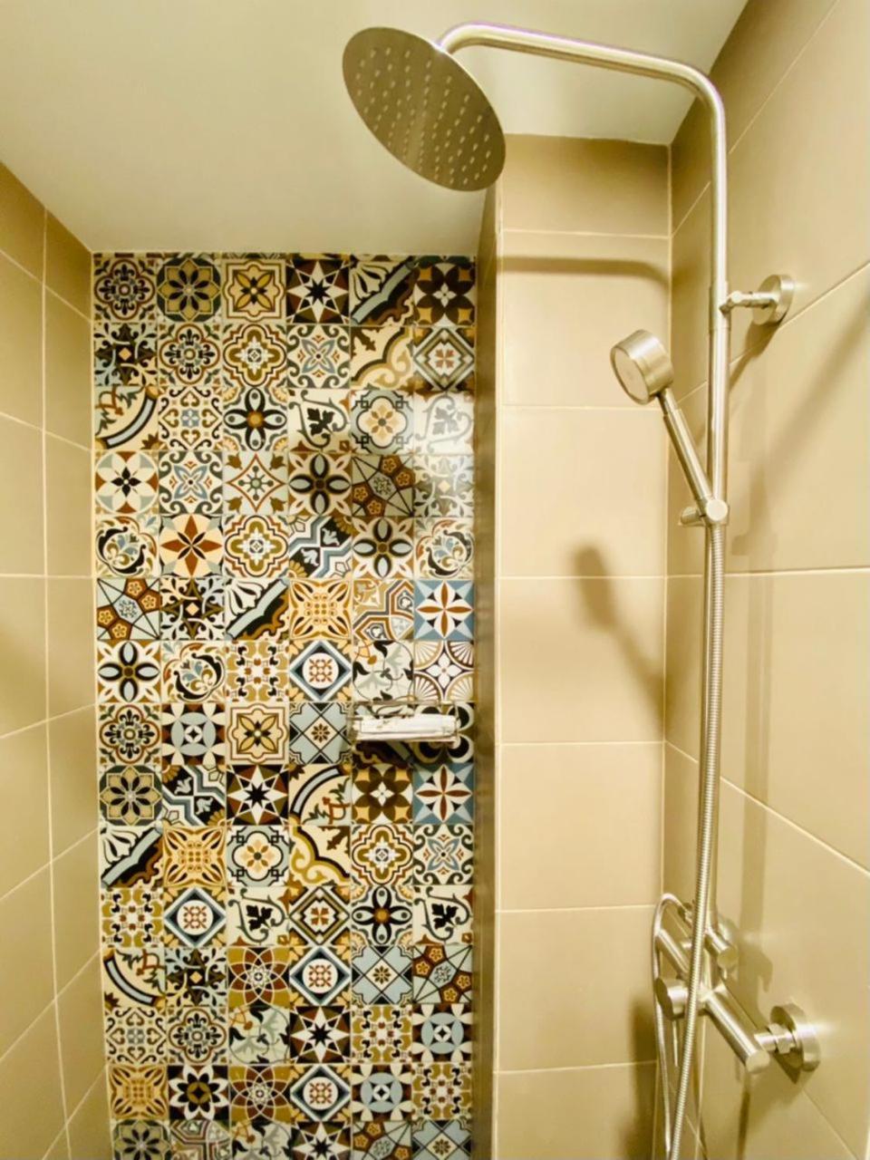 Bishop Hotel George Town Extérieur photo